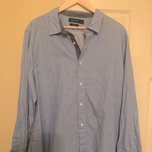 Men’s Nautica XL button up casual dress shirt